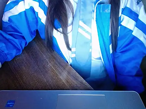 Snapshot of maian_love chatting on 03/20/26, 07:19 maian love online show from 03/20/26, 07:19