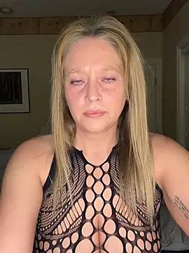 MissyLovelace online show from 05/15/26, 11:06