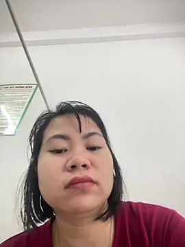 Chew candy online show from 12/17/25, 03:01