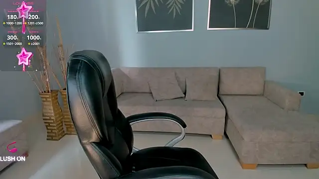 Snapshot of ChloeManson chatting on 01/25/25, 09:04 ChloeManson online show from 01/25/25, 09:04