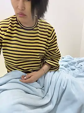 luckybaby666999 online show from 05/18/26, 04:40