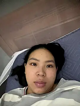 Snapshot of muutoo chatting on 12/14/25, 11:59 muutoo online show from 12/14/25, 11:59