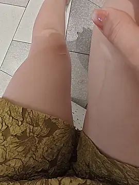 Baby-Linh online show from 06/14/26, 07:54