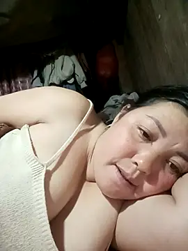 sary-hot2x online show from 12/04/25, 12:58