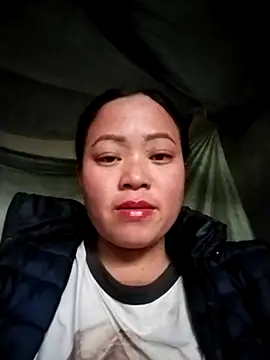 Snapshot of AlilaK2 chatting on 12/03/25, 08:45 AlilaK2 online show from 12/03/25, 08:45