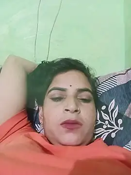 Snapshot of Big_soniya55A chatting on 05/18/26, 01:28 Big soniya55A online show from 05/18/26, 01:28