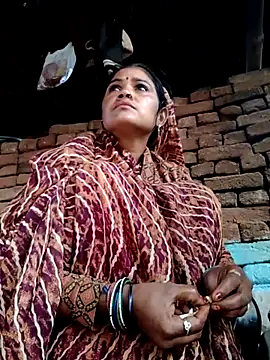 Snapshot of Jyoti_sharma0 chatting on 01/13/26, 02:39 Jyoti sharma0 online show from 01/13/26, 02:39