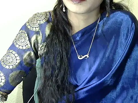 Snapshot of Shab_M chatting on 02/10/26, 06:39 Shab M online show from 02/10/26, 06:39