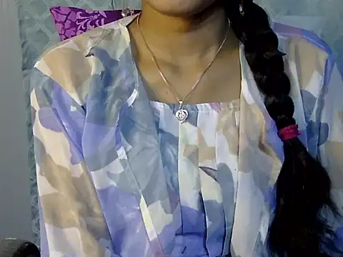 Snapshot of Shab_M chatting on 03/07/26, 05:32 Shab M online show from 03/07/26, 05:32