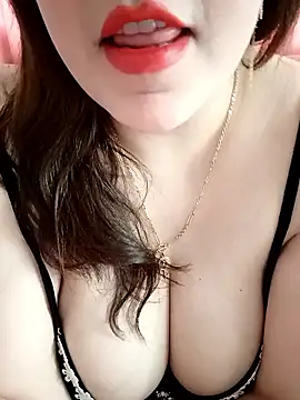 Snapshot of Very_hot_woman777 chatting on 01/09/26, 10:51 Very hot woman777 online show from 01/09/26, 10:51