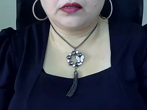 Soniya Sha online show from 05/13/26, 07:28