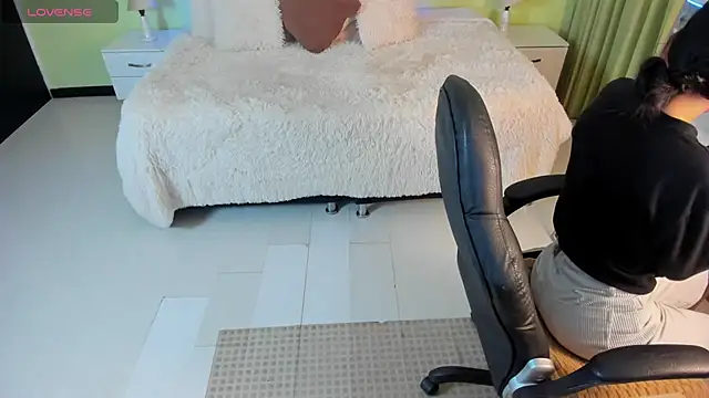 Celeste Rous   online show from 03/10/26, 12:21