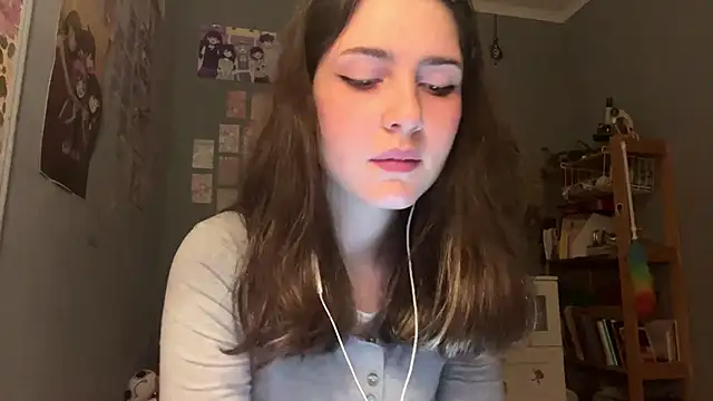 Snapshot of UnaskedGod chatting on 12/05/25, 02:47 UnaskedGod online show from 12/05/25, 02:47