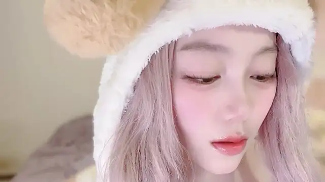 Snapshot of fayebabe chatting on 01/06/26, 12:31 fayebabe online show from 01/06/26, 12:31