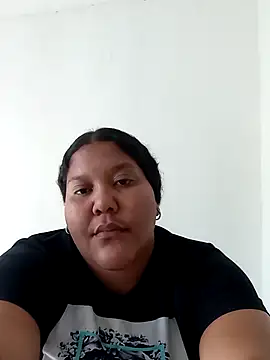 Snapshot of VaneandRossy chatting on 12/22/25, 01:30 VaneandRossy online show from 12/22/25, 01:30