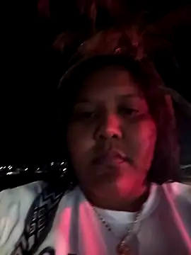 Snapshot of VaneandRossy chatting on 01/09/26, 12:24 VaneandRossy online show from 01/09/26, 12:24