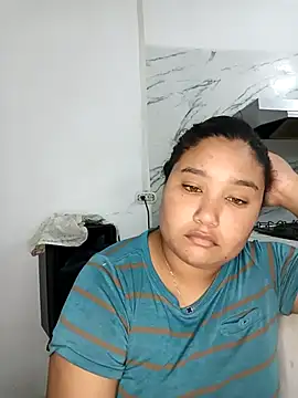 Snapshot of VaneandRossy chatting on 02/18/26, 04:19 VaneandRossy online show from 02/18/26, 04:19