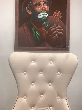 Snapshot of goldenshower2451 chatting on 12/04/25, 05:21 goldenshower2451 online show from 12/04/25, 05:21