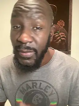 Snapshot of goldenshower2451 chatting on 12/19/25, 03:57 goldenshower2451 online show from 12/19/25, 03:57