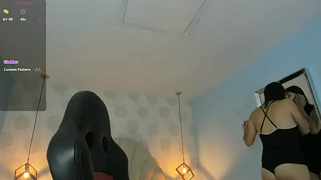 VENUSGREYS1 online show from 05/12/26, 12:02