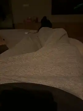 Snapshot of stelliew chatting on 01/12/26, 09:09 stelliew online show from 01/12/26, 09:09