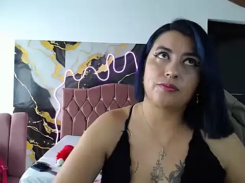 xxxEffy- online show from 12/05/25, 07:32