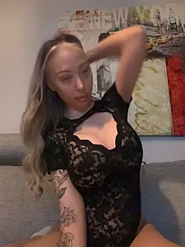 Snapshot of Sannababyy chatting on 03/22/26, 07:17 Sannababyy online show from 03/22/26, 07:17