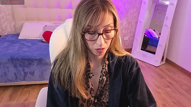 Scarlett 079 online show from 06/27/26, 11:37