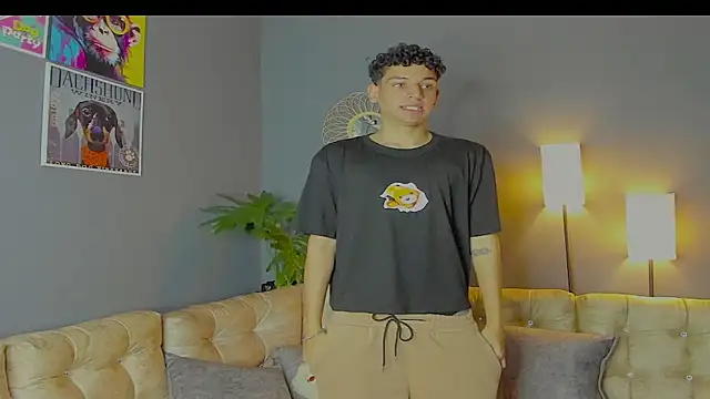 Snapshot of kairos_33 chatting on 12/05/25, 07:32 kairos 33 online show from 12/05/25, 07:32