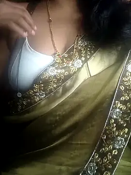 Preeti345 online show from 04/30/26, 05:36