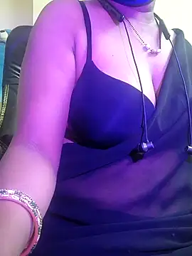 Preeti345 online show from 06/10/26, 03:07