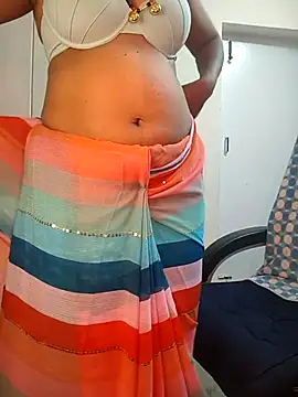 Preeti345 online show from 06/15/26, 12:51