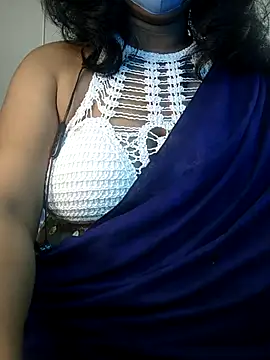 Snapshot of Preeti345 chatting on 07/02/26, 04:35 Preeti345 online show from 07/02/26, 04:35