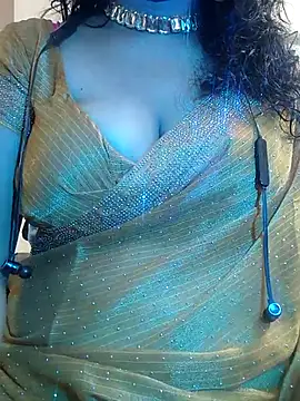 Snapshot of Preeti345 chatting on 07/09/26, 05:55 Preeti345 online show from 07/09/26, 05:55
