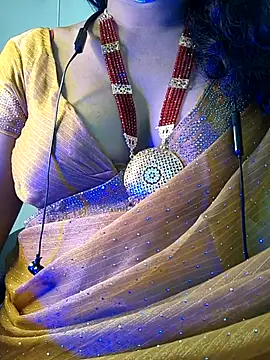 Snapshot of Preeti345 chatting on 07/24/26, 03:10 Preeti345 online show from 07/24/26, 03:10