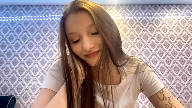 Snapshot of Cleonoth2o chatting on 12/05/25, 06:37 Cleonoth2o online show from 12/05/25, 06:37