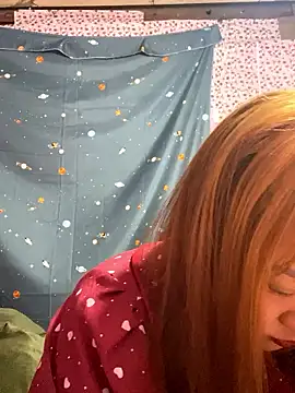 Snapshot of Samsam-006 chatting on 01/19/26, 02:04 Samsam-006 online show from 01/19/26, 02:04