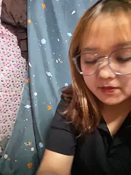 Snapshot of Samsam-006 chatting on 02/07/26, 05:44 Samsam-006 online show from 02/07/26, 05:44