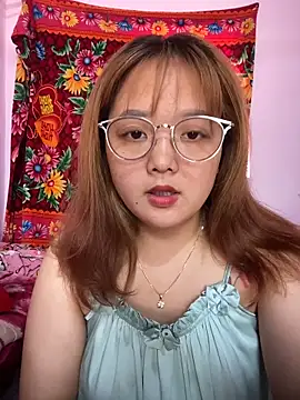 Snapshot of Samsam-006 chatting on 03/04/26, 07:14 Samsam-006 online show from 03/04/26, 07:14