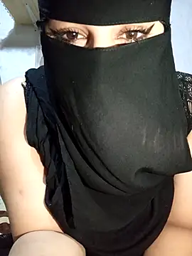 Snapshot of -Batta- chatting on 02/25/26, 09:02 -Batta- online show from 02/25/26, 09:02