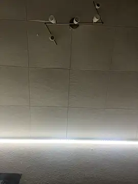 Snapshot of OnlyTyroone chatting on 12/04/25, 04:05 OnlyTyroone online show from 12/04/25, 04:05