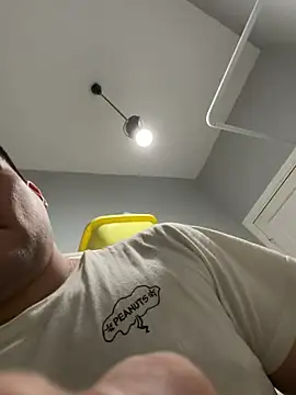 Snapshot of CharlyAlfa22 chatting on 03/02/26, 12:24 CharlyAlfa22 online show from 03/02/26, 12:24