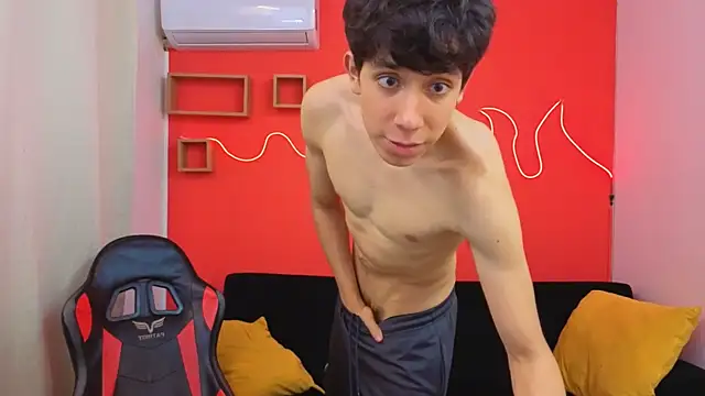 Neo Twink online show from 05/01/26, 07:07