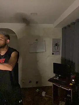 Snapshot of Dakota_Goldd chatting on 12/17/25, 07:25 Dakota Goldd online show from 12/17/25, 07:25