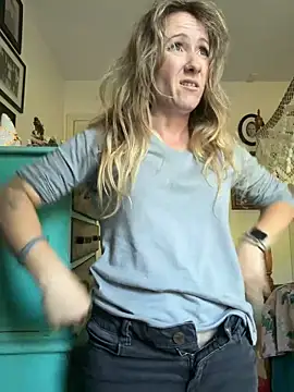 alluringpixie online show from 05/10/26, 10:26