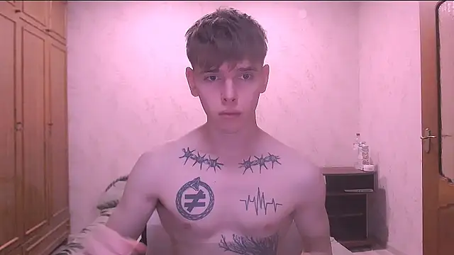 Snapshot of Fredd_Xanders chatting on 03/17/26, 10:07 Fredd Xanders online show from 03/17/26, 10:07