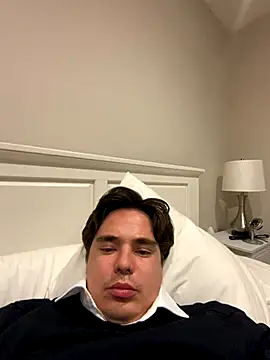 phantom898983 online show from 12/16/25, 09:14