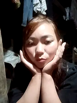 dona77 online show from 12/15/25, 07:51