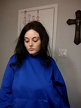 Snapshot of SpiderRose chatting on 01/16/26, 03:16 SpiderRose online show from 01/16/26, 03:16