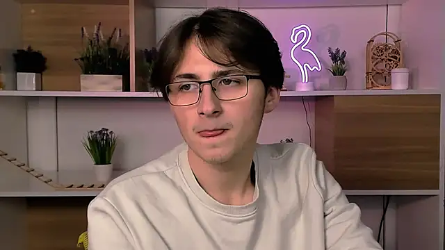 Snapshot of azen_rush chatting on 12/15/25, 07:29 azen rush online show from 12/15/25, 07:29